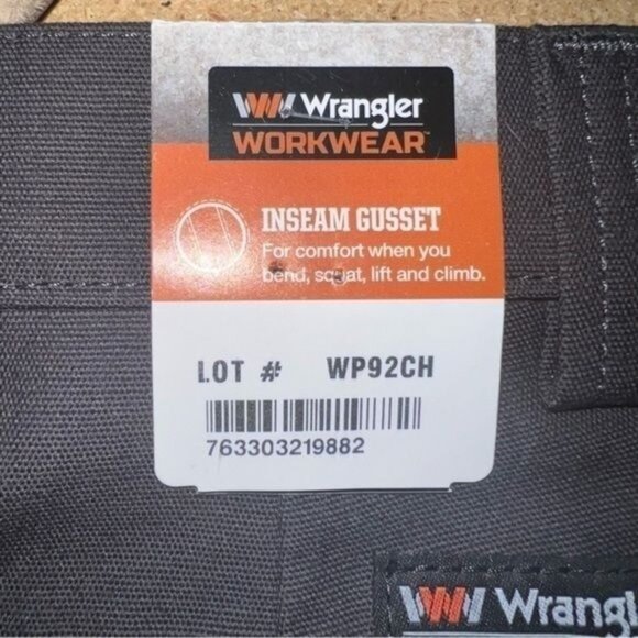 Wrangler Mens Work Shorts Plain Front Black Size 46 Durable Cotton Blend - Picture 6 of 7